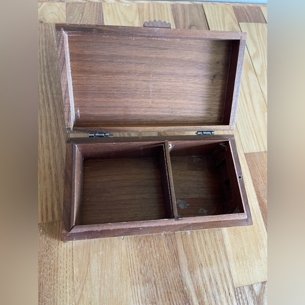 Vintage Wooden Trinket Box - image 7